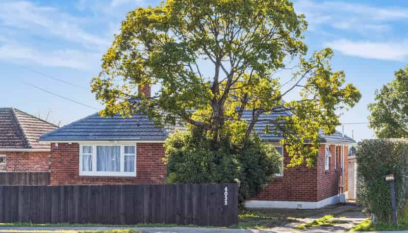 4033 Great North Road, Glen Eden