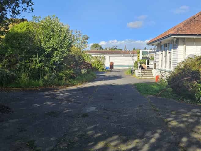 1306 Dairy Flat, Dairy Flat