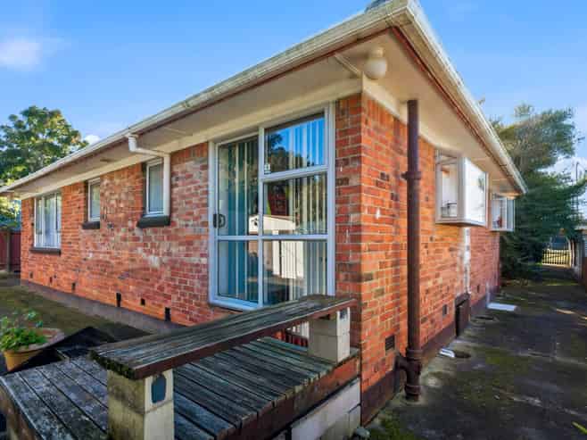 38 Waimai Road, Weymouth