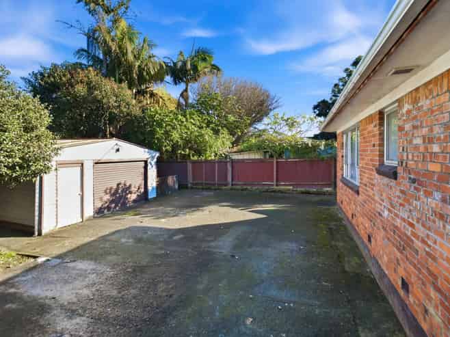 38 Waimai Road, Weymouth
