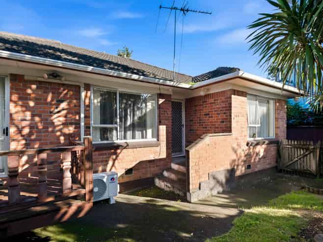 38 Waimai Road, Weymouth