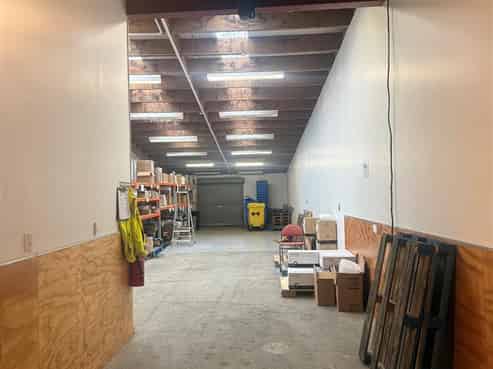 Storage or Workshop on Broken Hill Road