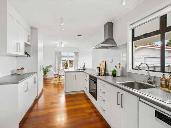 247 Mangorei Road, Merrilands