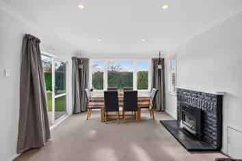 17 Hinton Road, Taradale