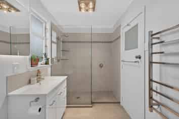 17 Hinton Road, Taradale