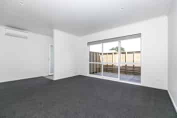 8/157 Ulster Street, Hamilton Central