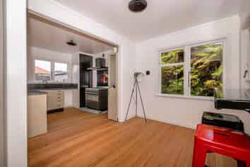 27 Colvin Street, Westport