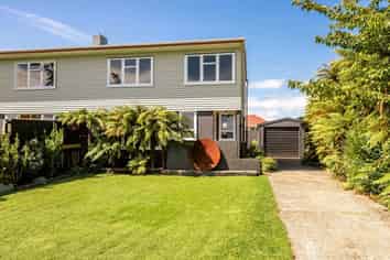 27 Colvin Street, Westport