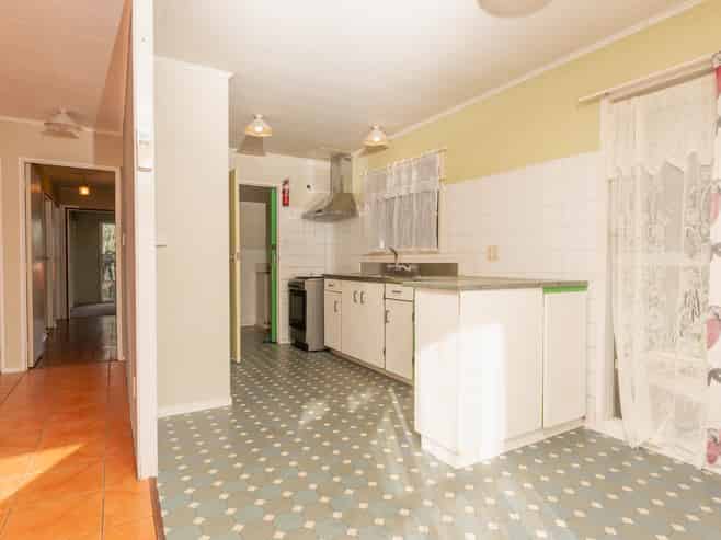 9 Chibnall Place, Conifer Grove