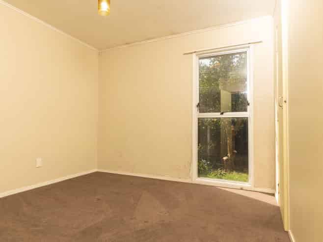 9 Chibnall Place, Conifer Grove