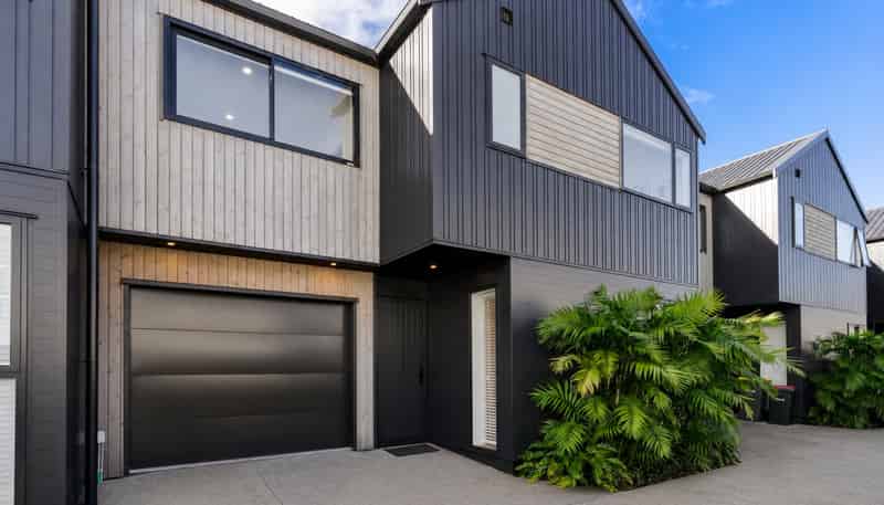 16 Hamurana Place, Te Atatu Peninsula