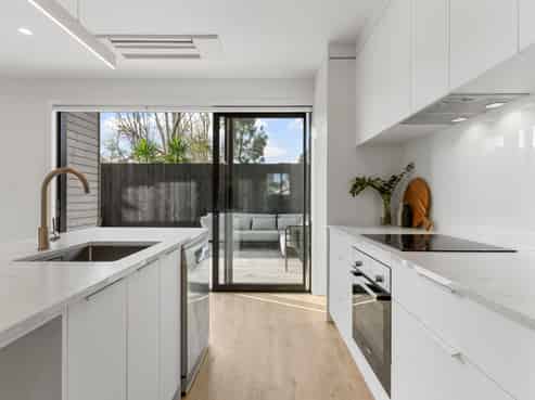 16 Hamurana Place, Te Atatu Peninsula