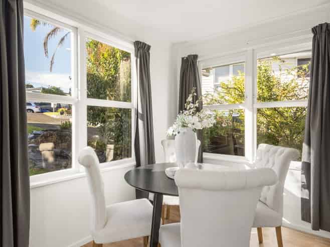 8 Silver Birch Rise, Henderson