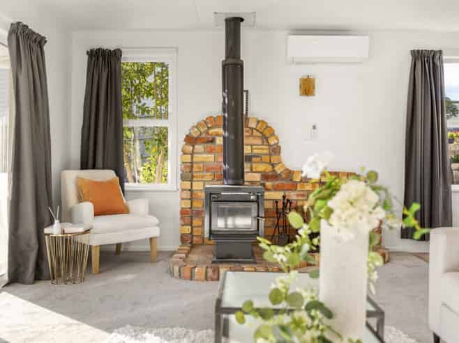 8 Silver Birch Rise, Henderson