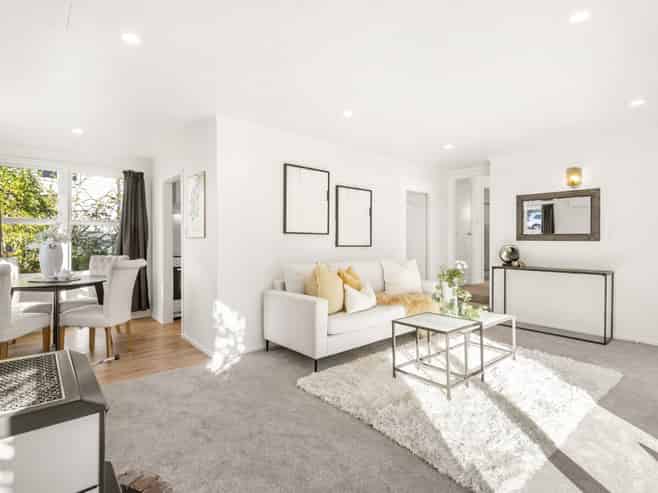 8 Silver Birch Rise, Henderson