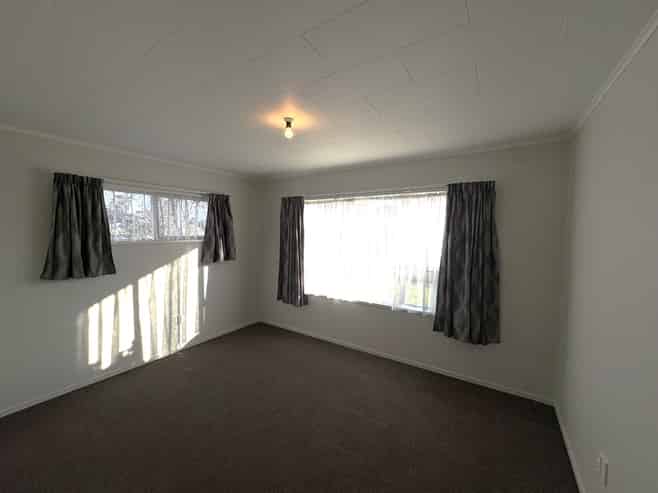 24 Caernarvon Drive, Flaxmere