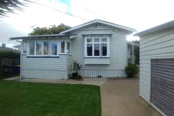 2 Bruce Street, Northcote Point