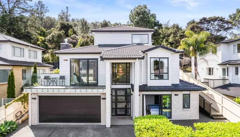 40 Silver Moon Road, Albany