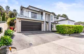 40 Silver Moon Road, Albany