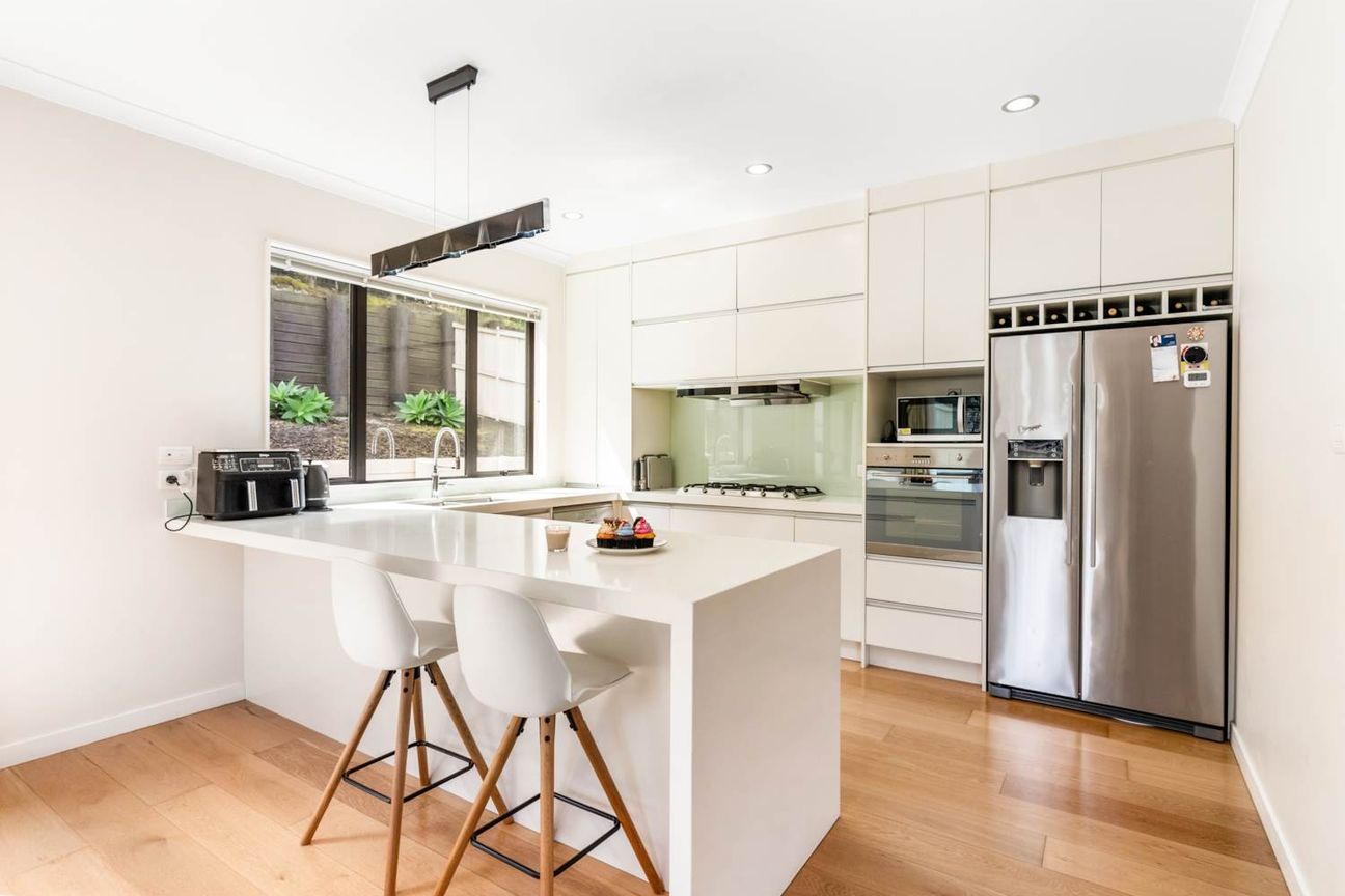 Brick & Weatherboard | 5 Bedrooms | 3 Ensuites - Vista 3