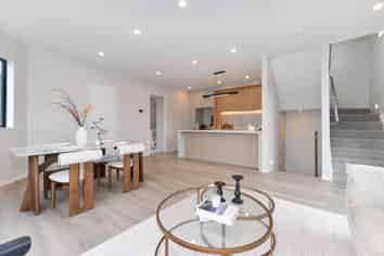 30B Tomintoul Place, Highland Park