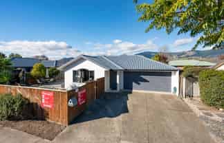 16 Allport Place, Stoke