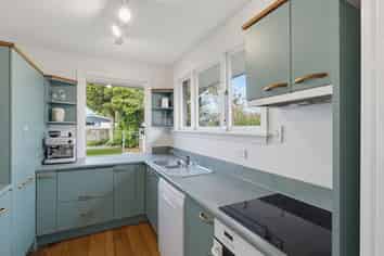 16 Colesbury Street, Bishopdale