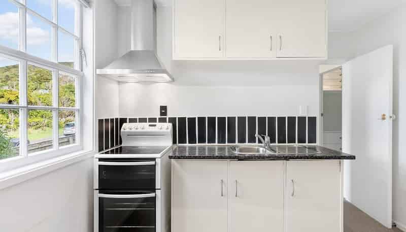 24A Thurleigh Grove, Karori