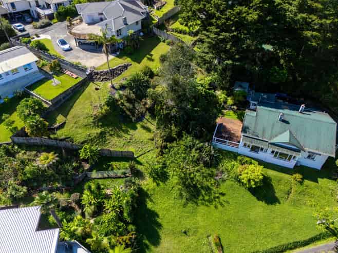 41 Riverside Drive, RIVERSIDE