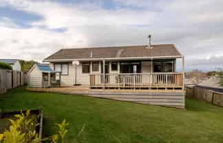 83 Fraser Drive, Feilding