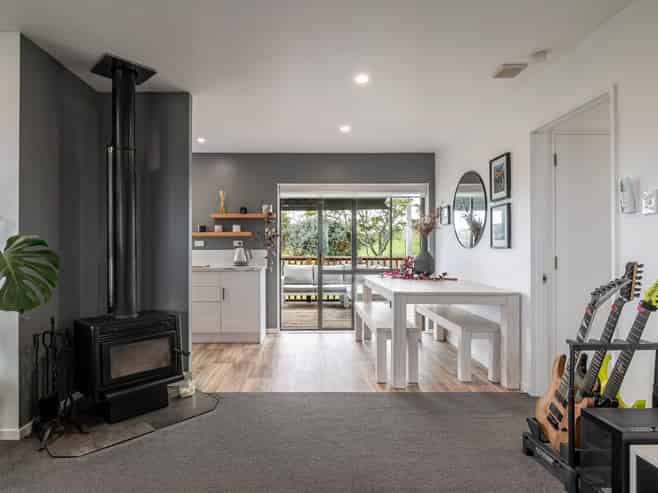 83 Fraser Drive, Feilding
