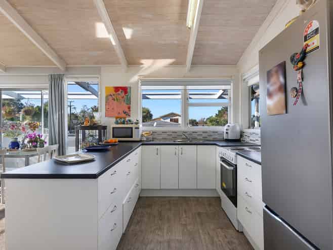50 Bays Road, Orere Point