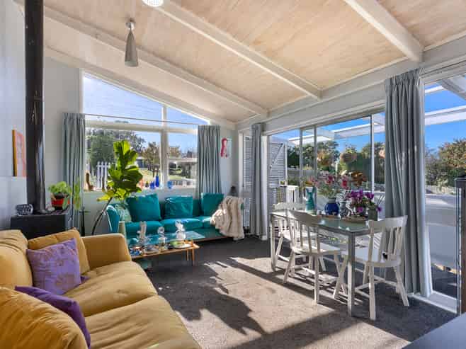 50 Bays Road, Orere Point