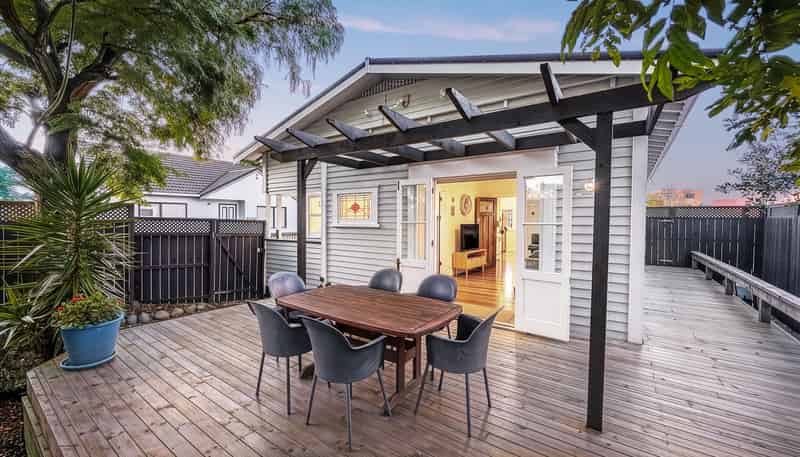 9 Waitangi Road, Onehunga