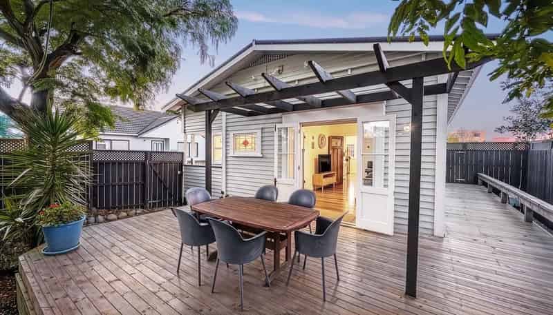 9 Waitangi Road, Onehunga
