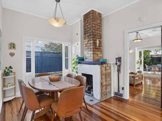 9 Waitangi Road, Onehunga