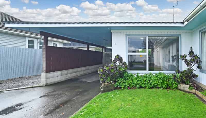 4/902 Clive Street, Akina