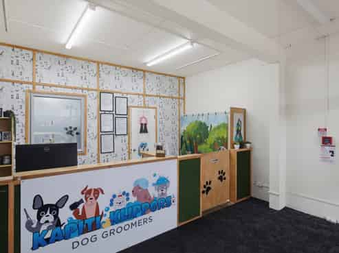 Beachside commercial investment