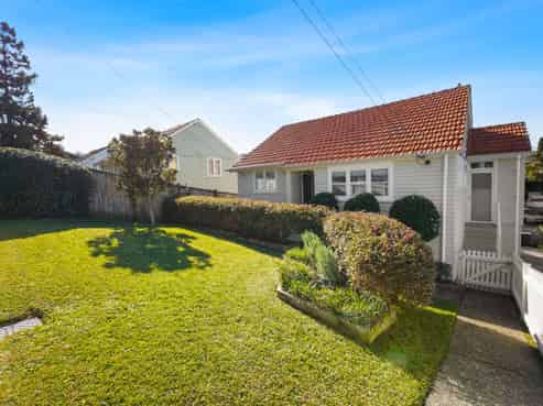 66 Castledine Crescent, Glen Innes