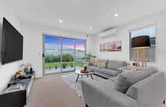 35 Katikati Drive, Manurewa