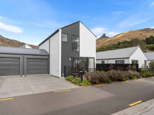21 Stead Lane, Heathcote Valley