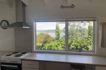 B/140 Attwood Road, Paremoremo