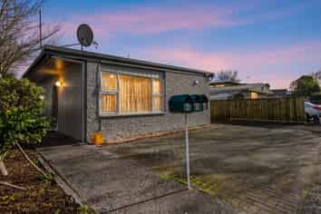 7F Ruihi Street, Victoria
