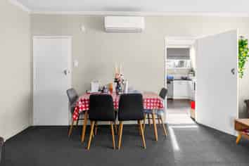 7F Ruihi Street, Victoria