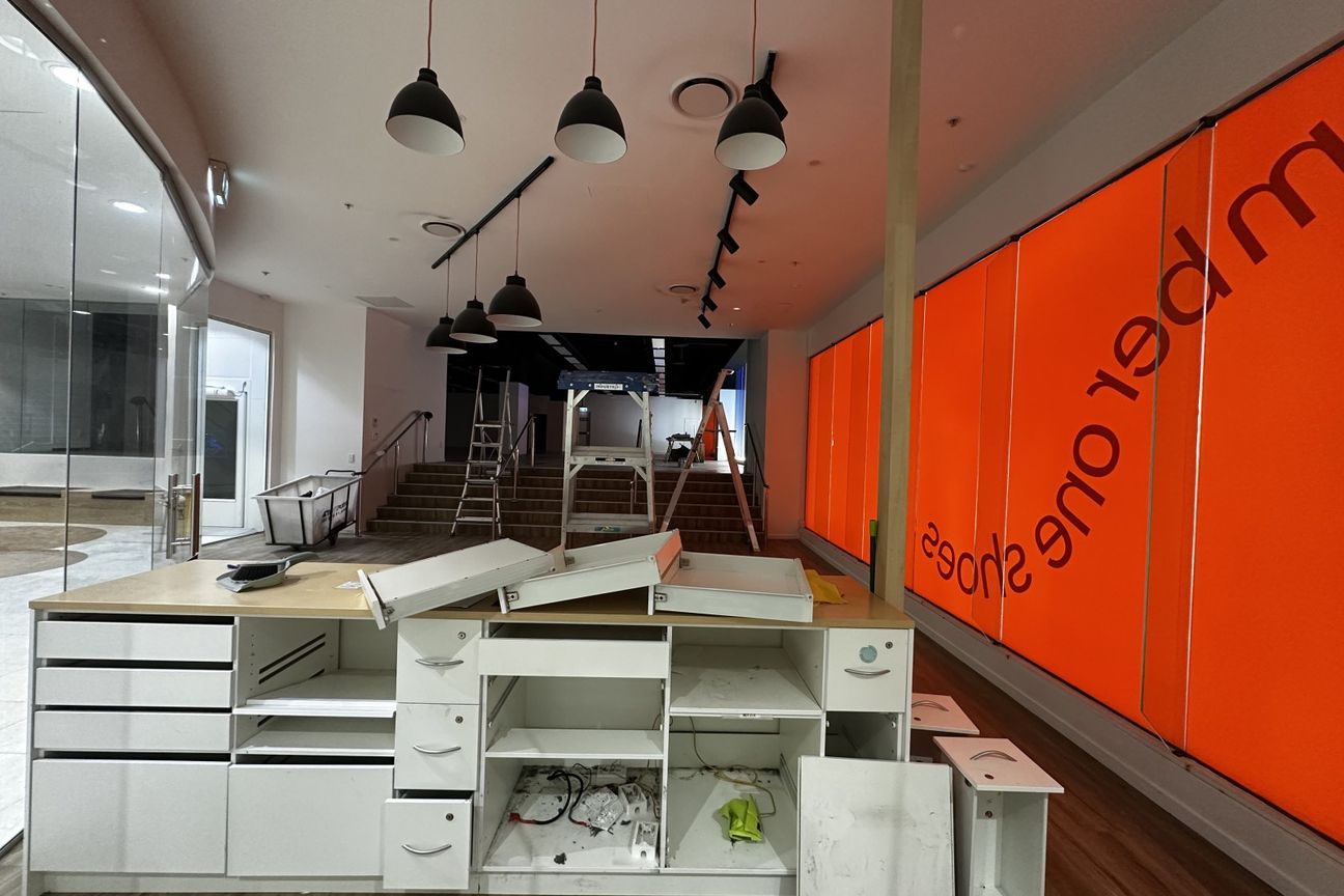 Bulk retail in Atrium on Elliott Shopping Centre - Ansicht 3