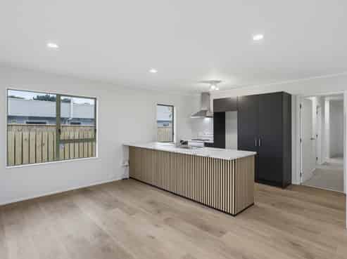 27 Rutherford Drive, Waikanae Beach