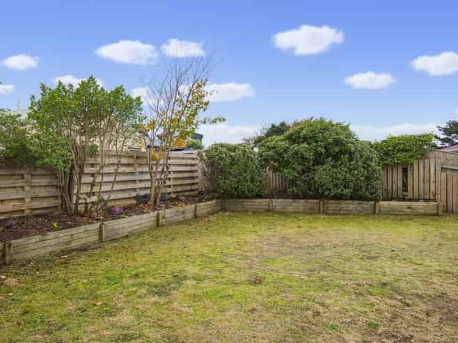 27 Rutherford Drive, Waikanae Beach