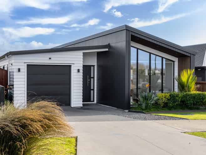 78 Maurice Kelly Road, Milldale