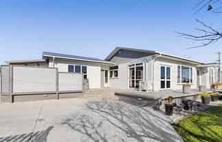 114 Glover Road, Hawera