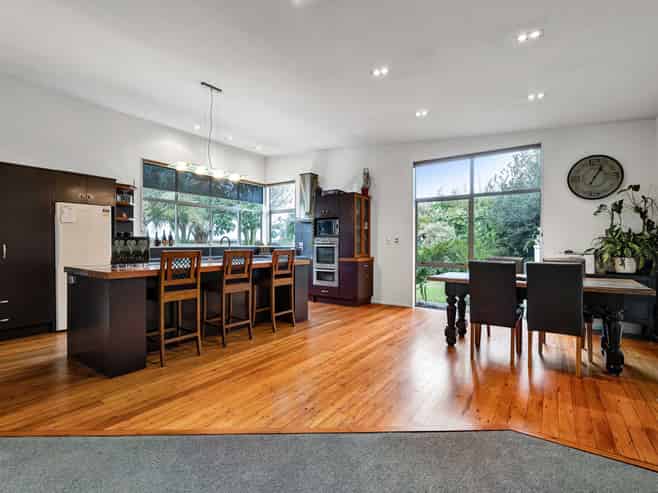 82 Mawhitiwhiti Road, Normanby